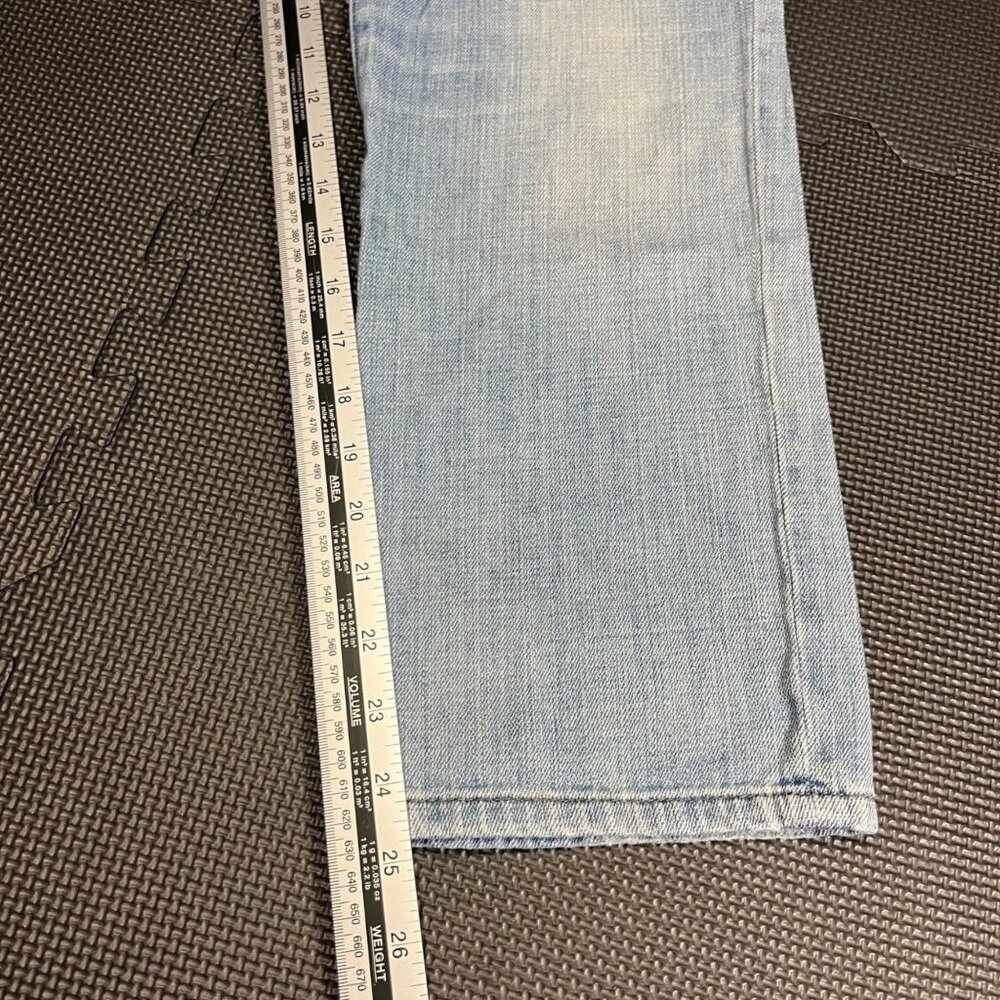 Lauren Ralph Lauren Petite Light Wash Denim Jeans 8P Straight Leg 100% Cotton Ca - Picture 3 of 6